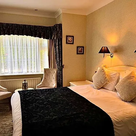 Killeen House 3*